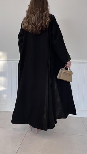 عباية امل كلوش