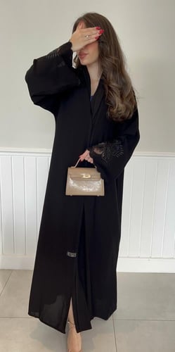 عباية اماني