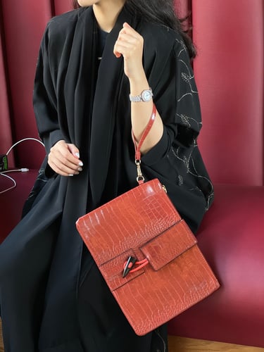 باوتش عدة الوان