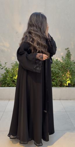 عبايه تربل كلوش