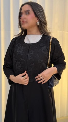 عباية لينا اسود