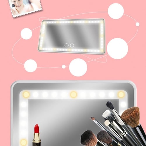 مرآة مضيئة في شماسة السيارة