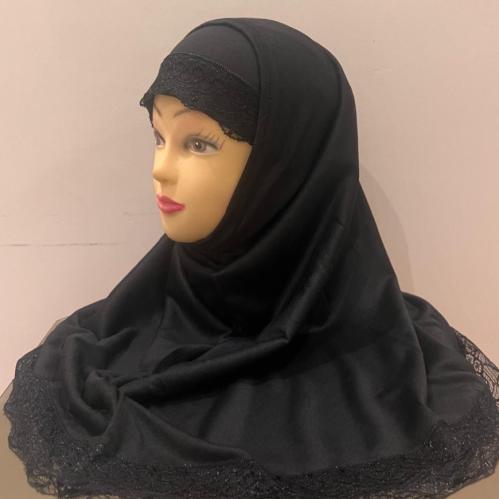 حجاب من قطعتين