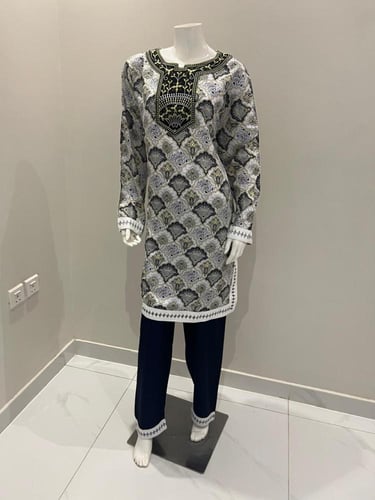 يونيفورم هندي