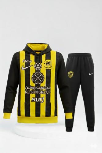 طقم شتوي نادي الاتحاد الأصفر 2026