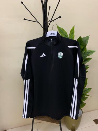 سويتر الأهلي الأسود 2025 بأناقة وفخامة مميزة