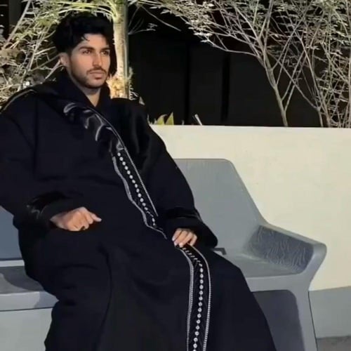 فروة رجالية ملكية فخمة تجمع بين الأناقة والدفء