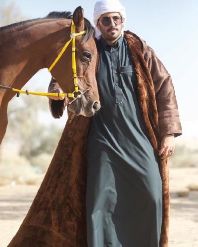 فروة شتوية رجالية بفرو ناعم الفاخر