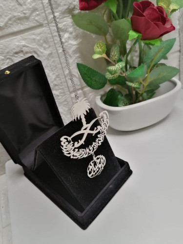 تعليقة السيارة على شكل النخل