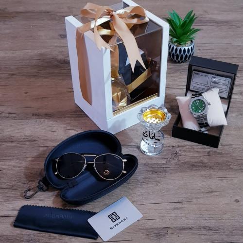 بوكس رجالي ساعات