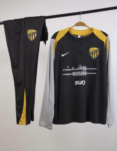 طقم سويتر التمارين شتوي نادي الاتحاد اللون الاسود