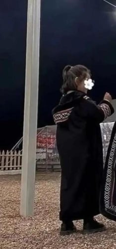 فروه بناتي وللاطفال ايضا تعطيهم الدفء والراحة في ف...