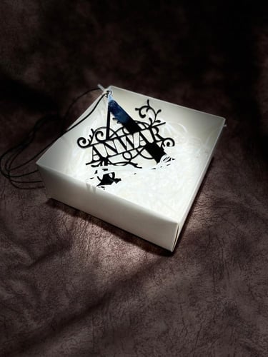 تعليقه مزخرفه