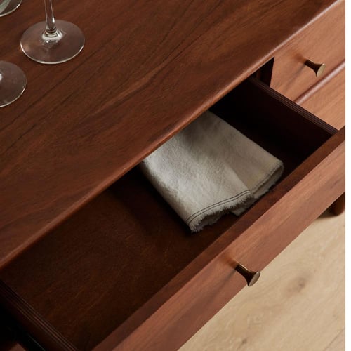 بوفيه "إرث" - خشب الجوز الفاخر بتصميم منتصف القرن