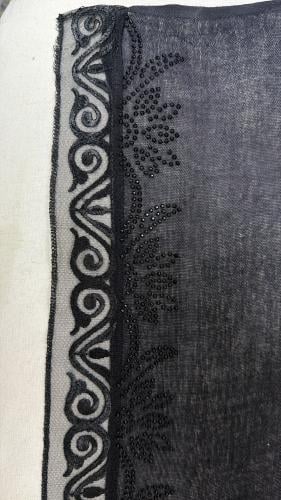 طرحة سوادء ساده