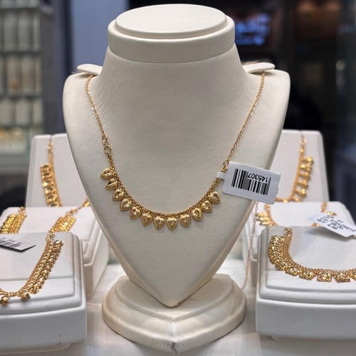 عقد ياسمين شوكر