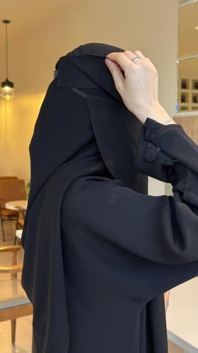 نقاب الغشوه مشبك