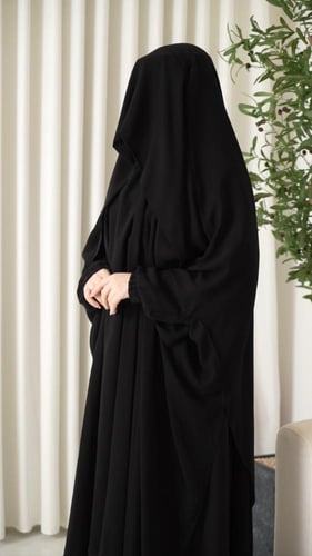 خمار بغشوة على العين