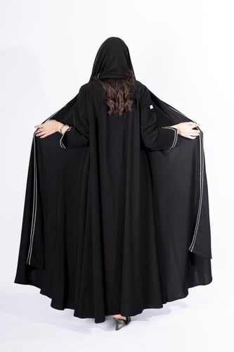 عباية امنيه برم دبل كلوش قماش كريب إندونيسي | ابيض