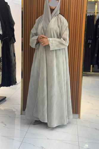 عباية عهود بيج