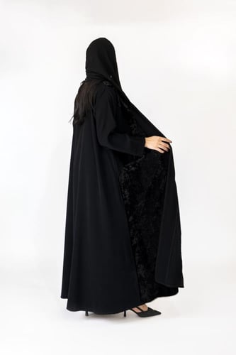 عباية رويده قماش سيراميك تدخيلات مخمل مكسر مع جيوب...