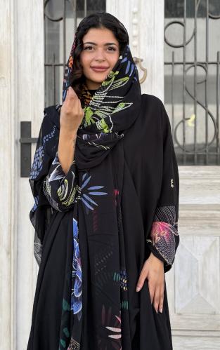 عباية كوبرو بأكمام وطرحة مشجرة - أسود