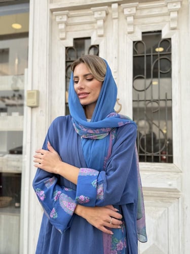 عباية بليند بأكمام وطرحة مشجرة - أزرق فاتح