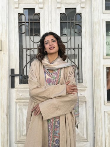 طقم رمضاني ثوب وعباية - بيج