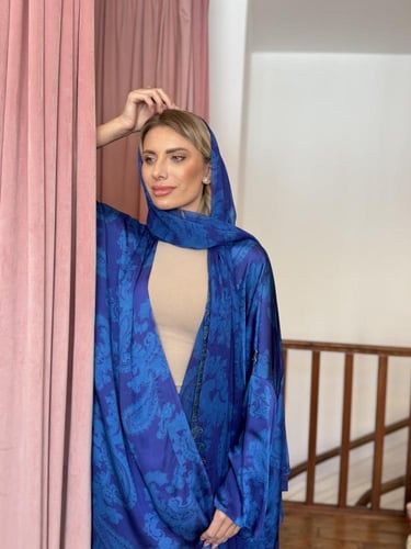 عباية وطرحة حرير طبيعي مشجر - أزرق نيلي