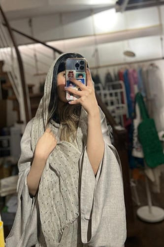 عباية بليند بيج - طرحة منقطة