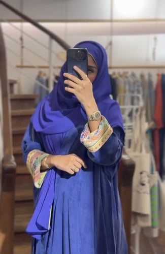 عباية كوبرو بأكمام ملونة - أزرق موف