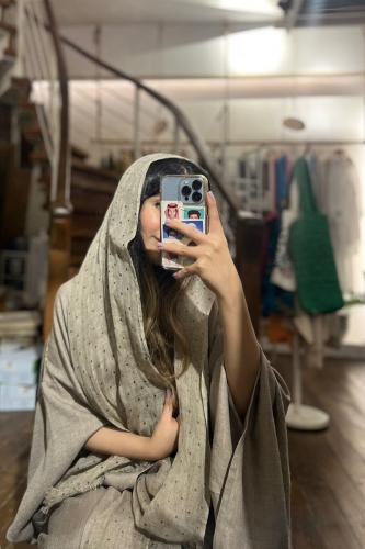 عباية بليند بيج - طرحة منقطة