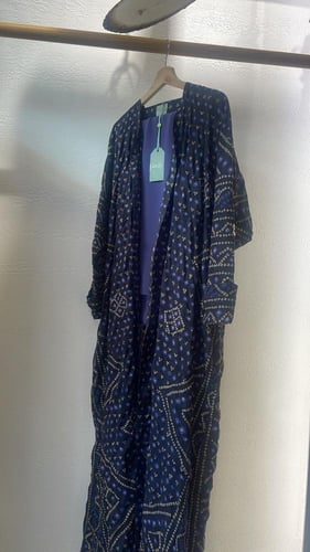 عباية صيفية اسود وموف