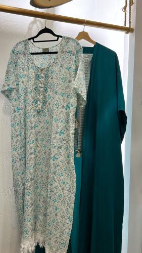 طقم عباية وثوب - تركواز