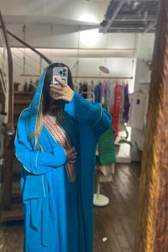 عباية كتان كرنكل تطريز امامي