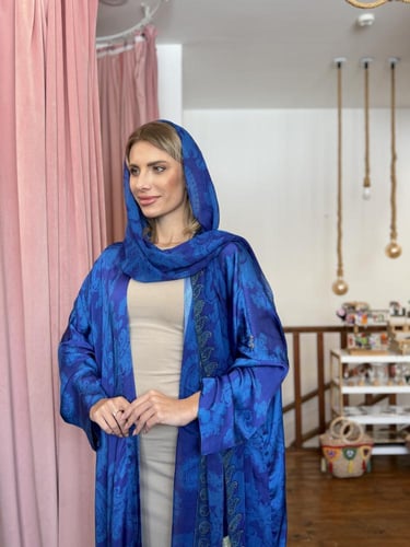 عباية وطرحة حرير طبيعي مشجر - أزرق نيلي