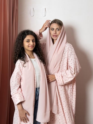 طقم عباية للأم والبنت Mommy & Me - وردي