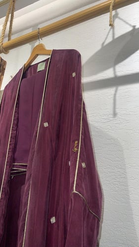 عباية كويرو مطرزة - عودي