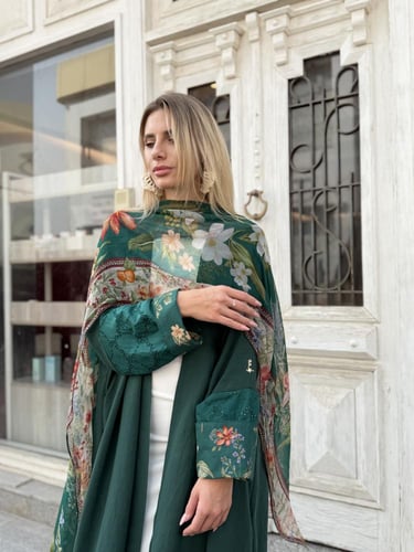 عباية كوبرو بأكمام وطرحة مشجرة -أخضر