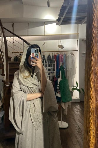 عباية بليند بيج - طرحة منقطة