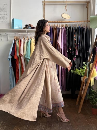 طقم رمضاني ثوب وعباية - بيج