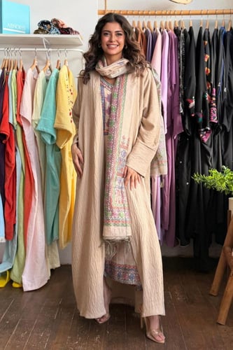 طقم رمضاني ثوب وعباية - بيج