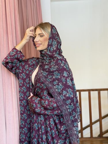 عباية وطرحة حرير طبيعي مشجر - عنابي