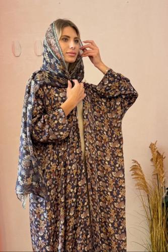 عباية وطرحة حرير طبيعي مشجر - كحلي