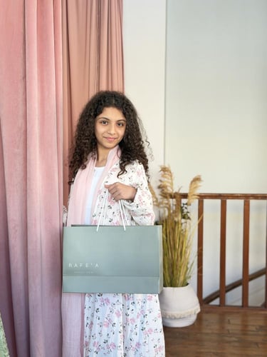 طقم عباية للأم والبنت Mommy & Me - مشجر ورد وردي