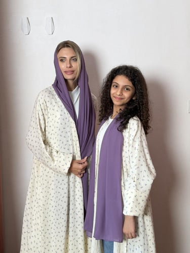 طقم عباية للأم والبنت Mommy & Me - ورد موف