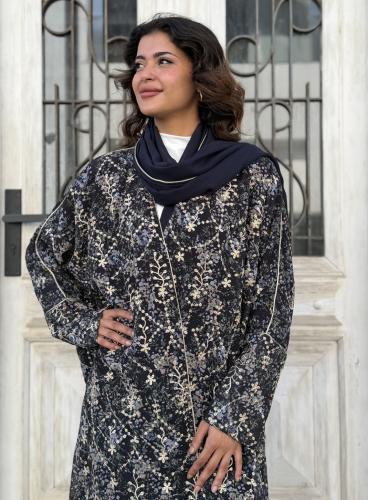 عباية مطرز موردة - كحلي