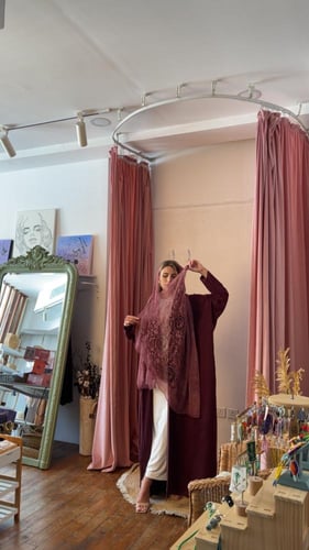 عباية كوبرو طرحة مطرزة ورد - طوبي