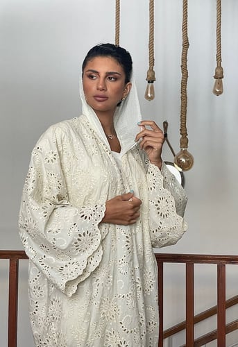 عباية تطريز يدوي - أخضر فاتح