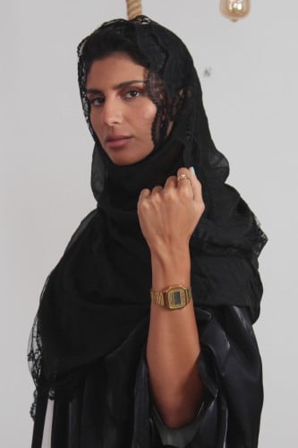 طرحة شيفون بأطراف دانتيل - أسود